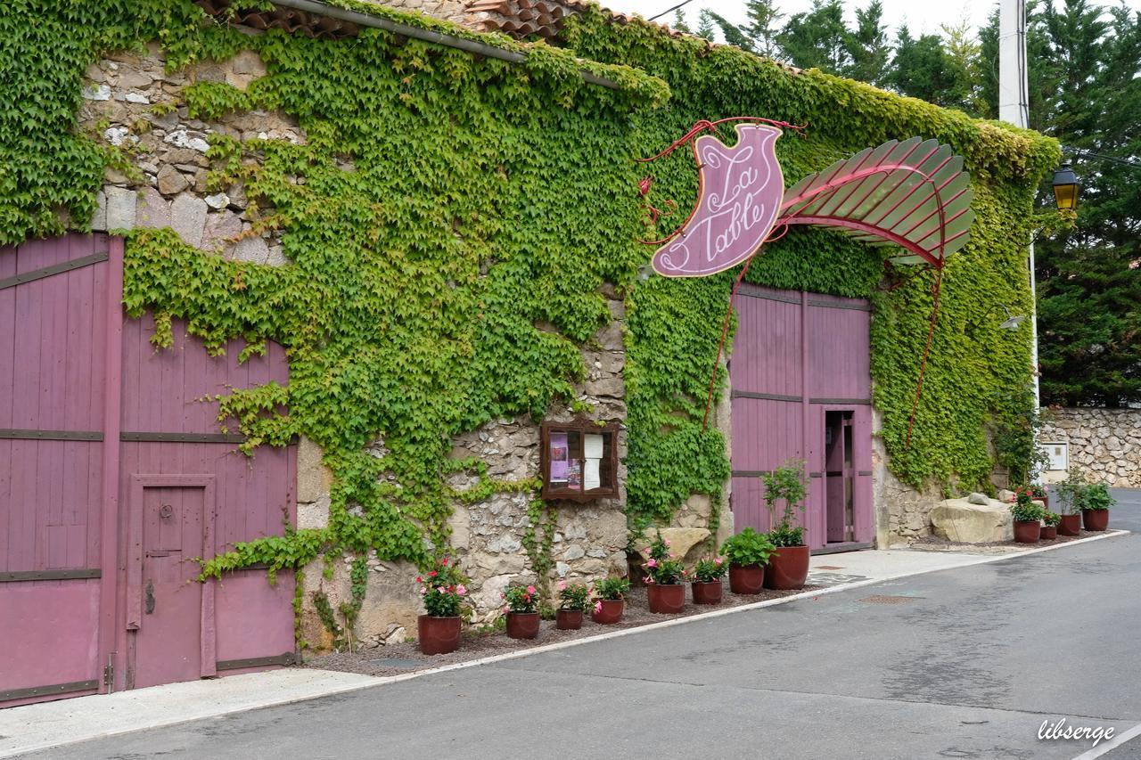 Village Castigno - Wine Hotel & Resort Assignan Luaran gambar